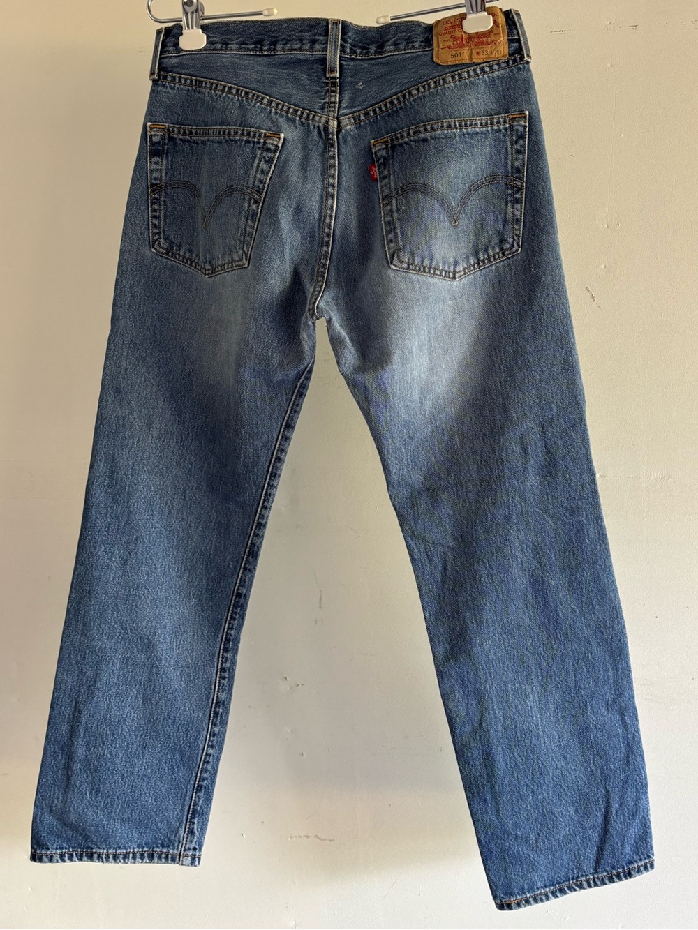 Levi’s 501, Button Fly, Distressed Denim Jeans, Size 33 x 30 - Picture 2 of 8